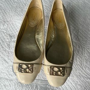 Coach Flats